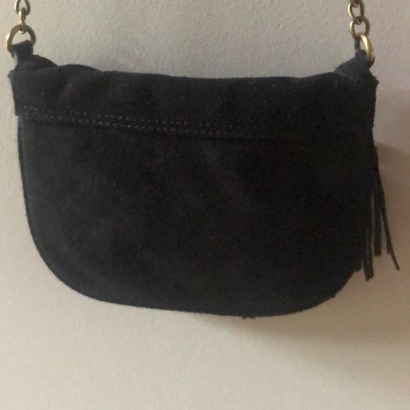 Suede fringed cross body bag - Picture 3 of 5